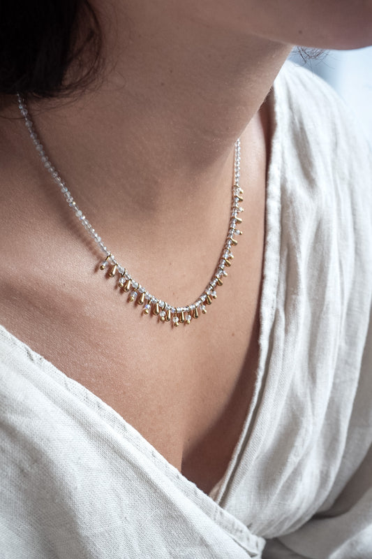 ZAHRA • Collana